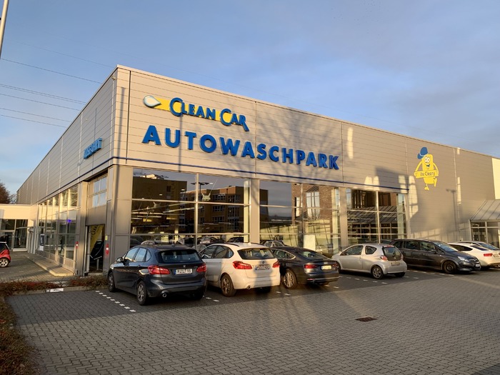 Clean Car Autowaschpark · Grauer Esel · Elmshorn | Bild 1/1