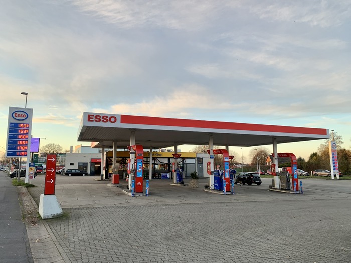 Esso Station · Grauer Esel · Elmshorn | Bild 1/1