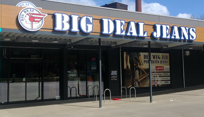 Big Deal Jeans · Westerstraße · Elmshorn | Bild 1/1 | Big Deal Jeans · Westerstraße | Außenansicht