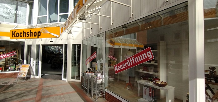 Der Kochshop · Schulstrasse · Elmshorn | Bild 1/1 | Der Kochshop · Schulstraße | Außenansicht