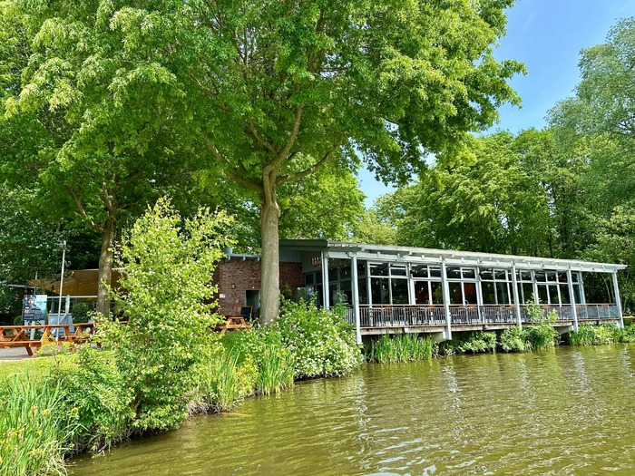 Harry´s Haus am See · Julius-Leber-Straße · Elmshorn | Bild 1/1 | Harry´s Haus am See · Außenansicht