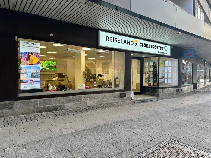 Globetrotter Reisebüro &middot; Damm &middot; Elmshorn | Bild 1/1 | Damm 1 &middot; Außenansicht