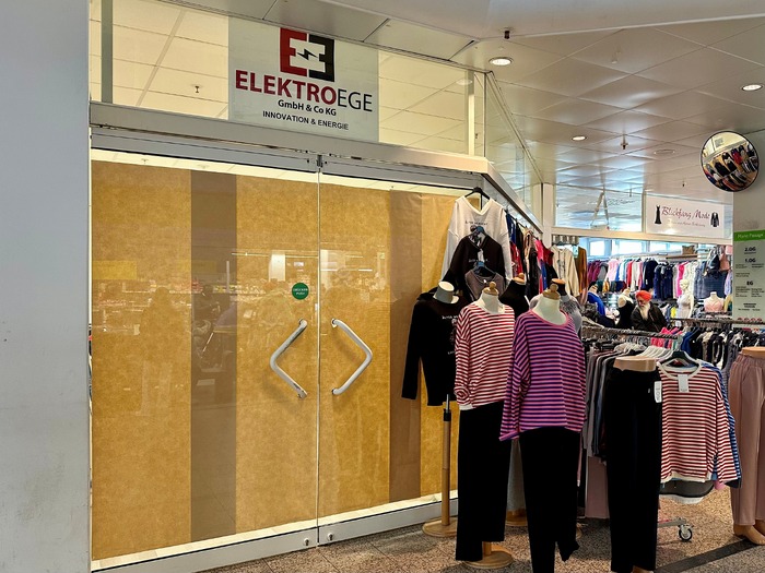 Eröffnet bald: Elektro Ege · Alter Markt · Elmshorn | Bild 1/1 | Elektro Ege · Marktpassage | Außenansicht