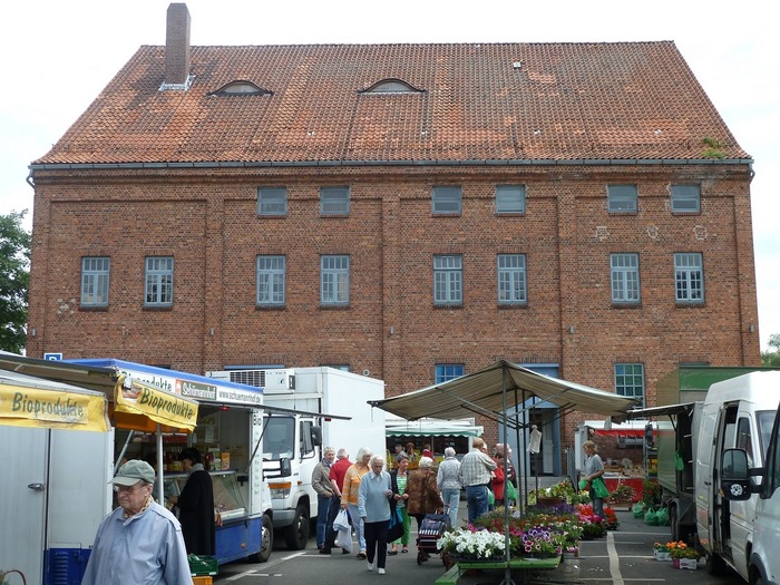 Markthalle am Buttermarkt · Sehenswürdigkeiten · Elmshorn | Bild 1/1 | Markthalle am Buttermarkt