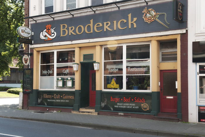 Broderick · Königstraße · Elmshorn | Bild 1/1