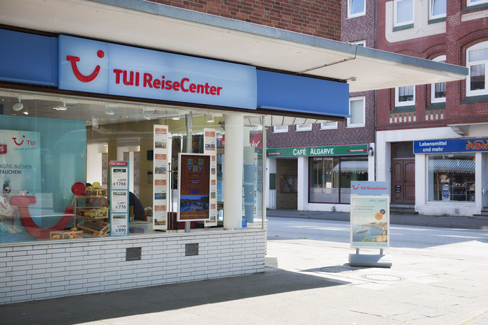 TUI ReiseCenter · Holstenstrasse · Elmshorn | Bild 1/1