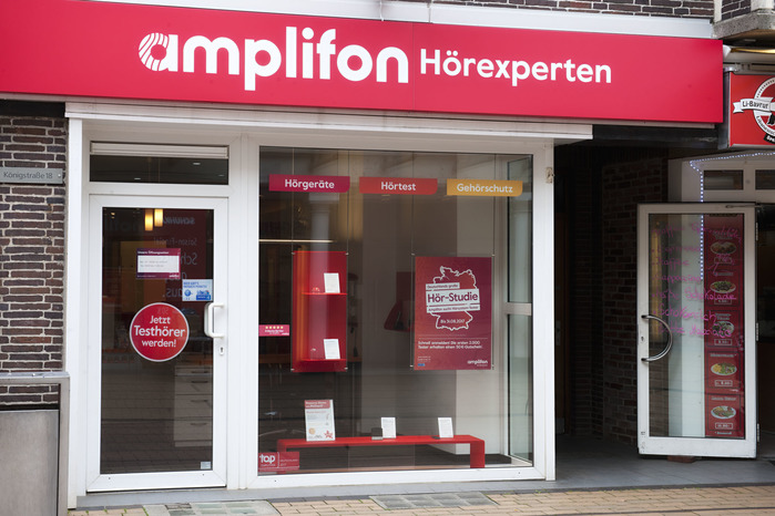 Amplifon Hörgeräte · Königstraße · Elmshorn | Bild 1/1