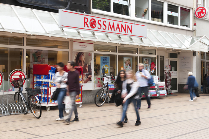 Rossmann Drogerieprodukte Schreibwaren Lebensmittel City Elmshorn