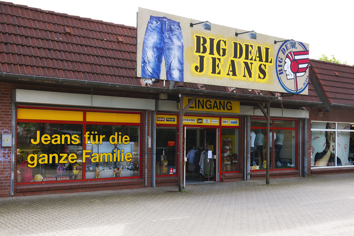 Big Deal Jeans · Berliner Strasse · Elmshorn | Bild 1/6